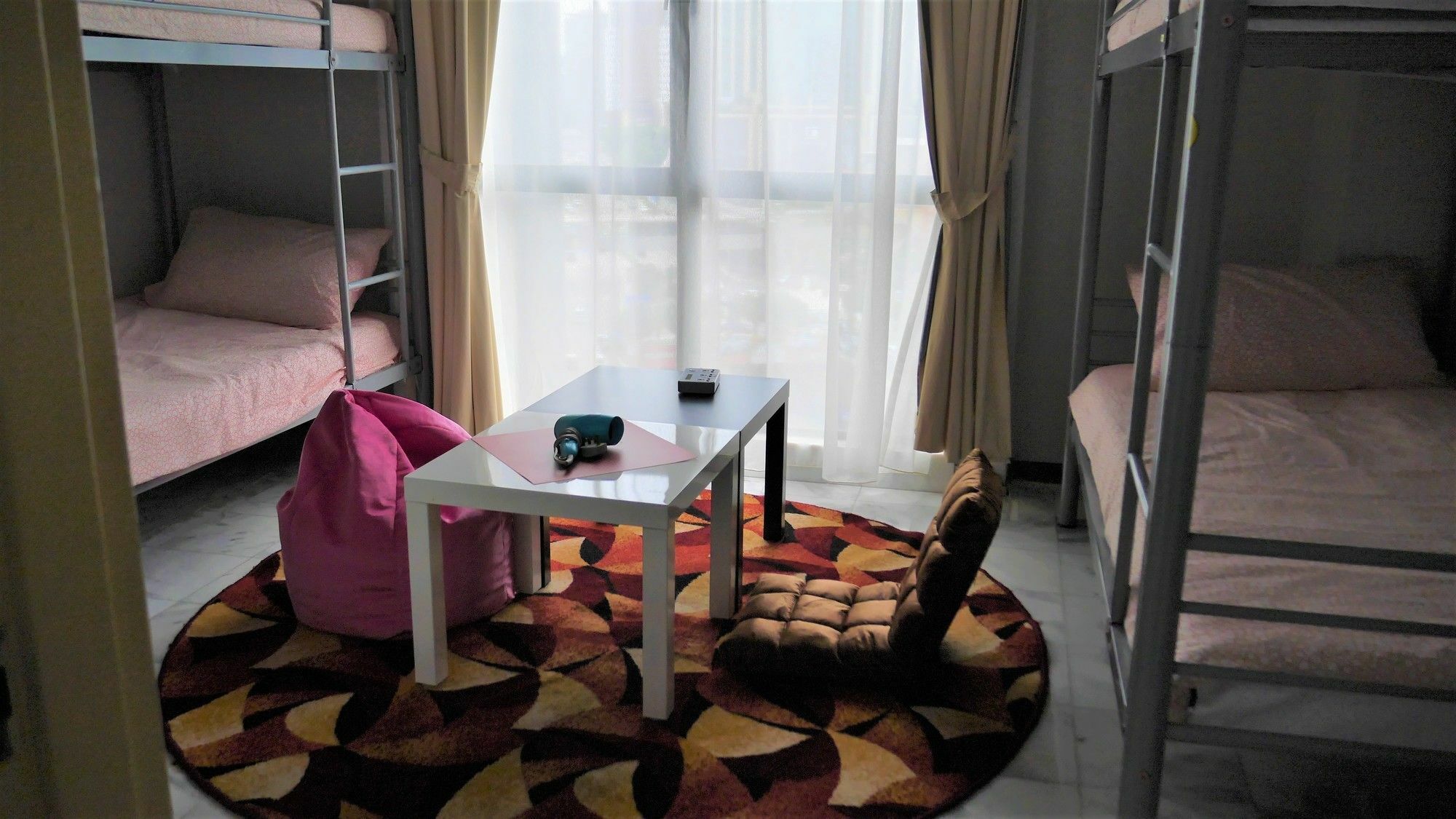 Klcc Dorm Hostel Kuala Lumpur Exterior foto